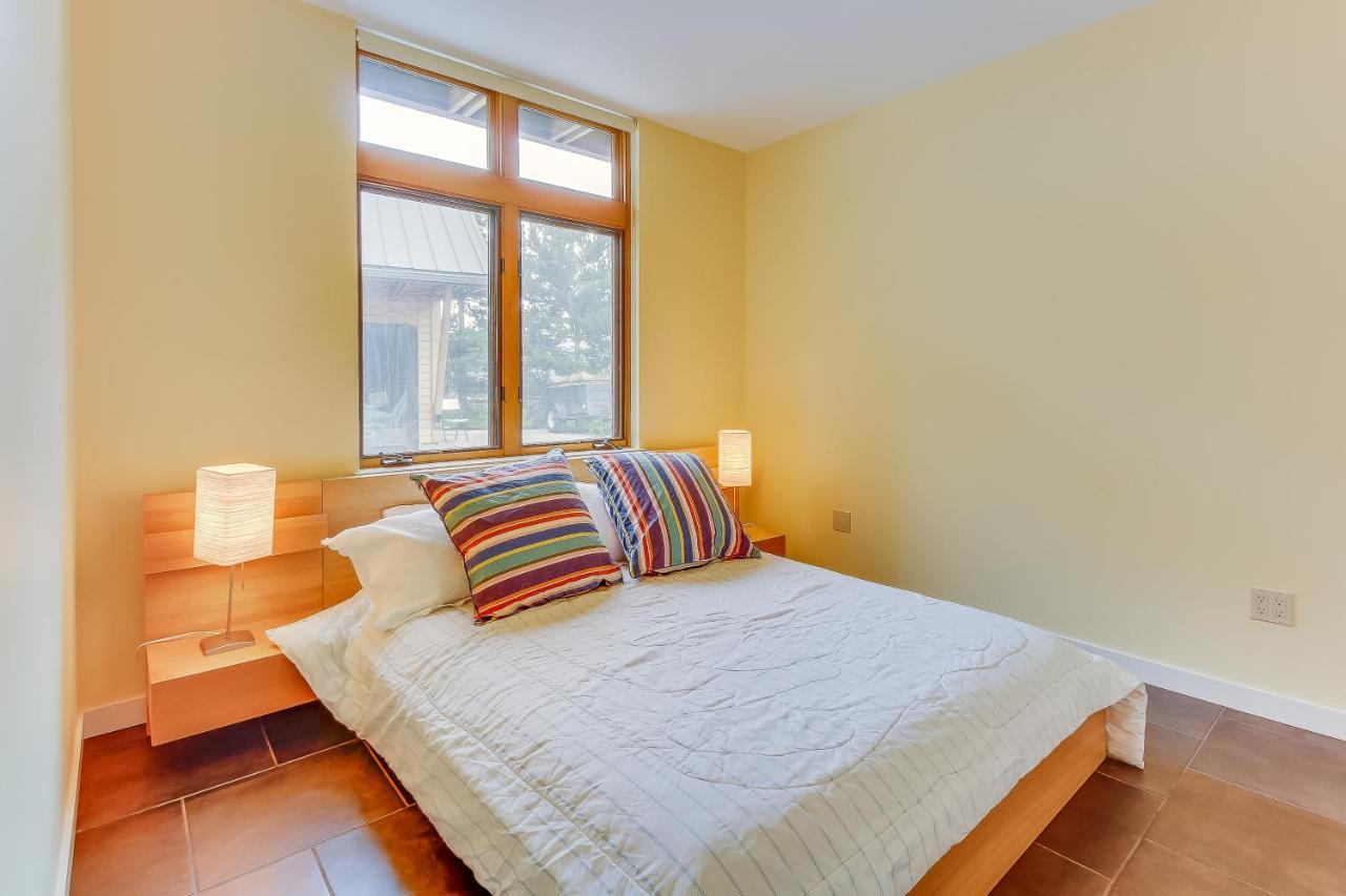 فيلا Fidalgo Island Waterfront Stunner أناكورتس المظهر الخارجي الصورة